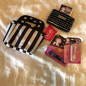 Caboodle & Hollywood Bundle